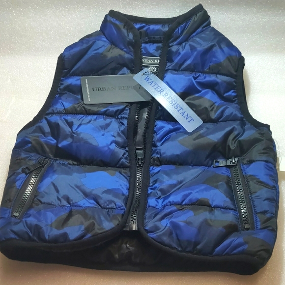 Urban Republic Other - Urban Republic Matte Ciree Camo Reversible Vest Water Resistant